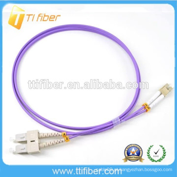 OM4 50 / 125um 10G Fibra Jumper SC / LC